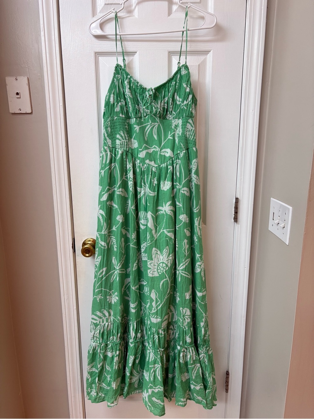 American Eagle Outfitters Green and White Smocked Sundress